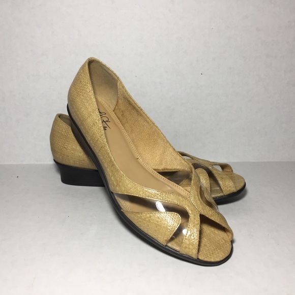 lifestride wide shoes